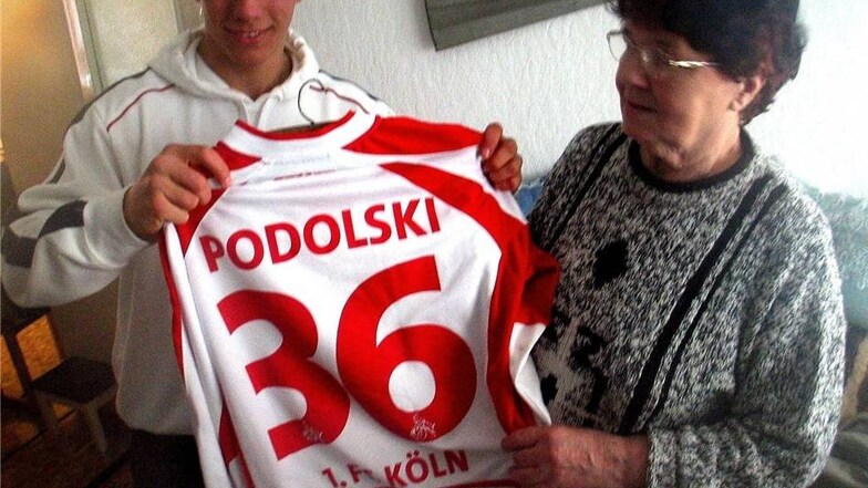 Seinen polnischen Wurzeln und Großmutter Zofia ist Poldi immer verbunden geblieben.