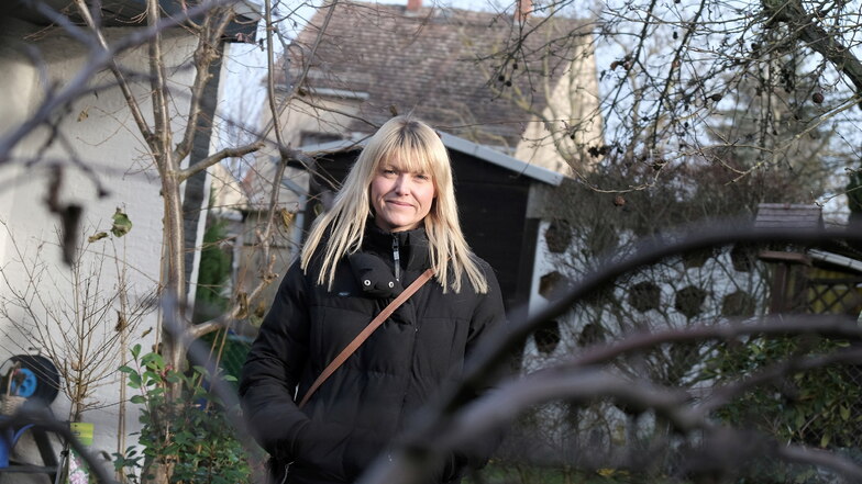 Die Moritzburgerin Steffi Warmus hat vor drei Jahren einen 300-Quadratmeter-Garten gepachtet.  Bisher zahlt sie 60 Euro Pacht im Monat, auf die Grundsteuer hat der Eigentümer  verzichtet. Das könnte sich ändern, wenn die drastische Erhöhung kommt.