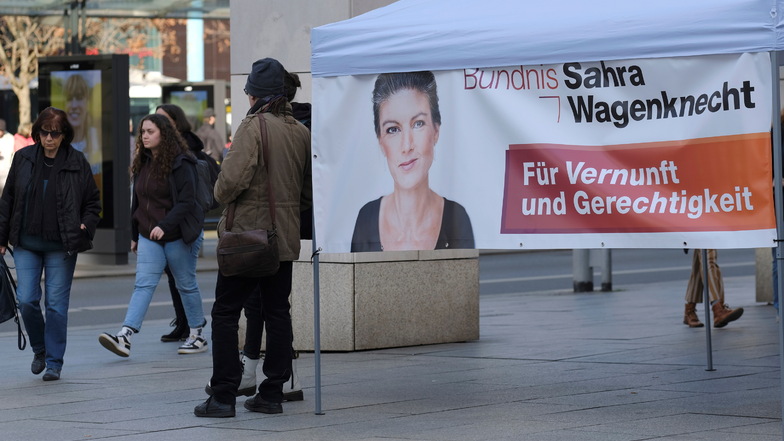 Unreglmäßigkeiten bei der Aufstellung der Kandidaten: Wahlwerbung des BSW für die Dresdner Kommunalwahl.