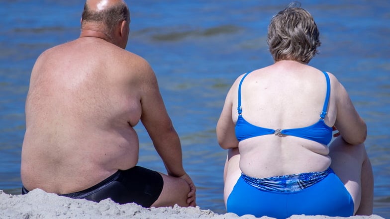 Trotz Übergewicht am Strand - das trauen sich nicht alle.
