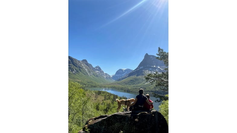 Nach einem Zwischenstopp zurück in Deutschland wegen einer OP ging es gen Norden, dieses Bild entstand in Norwegen.