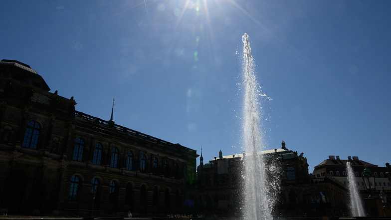 Um die 35 Grad werden am Wochenende in Dresden erwartet.