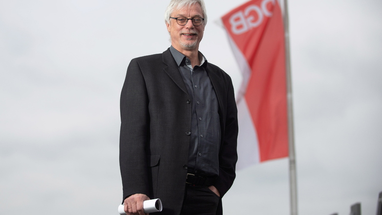 Der Präsident des Sächsischen Gewerkschaftsbunds Markus Schlimbach spricht sich gegen eine Impfnachweis-Pflicht für Arbeitnehmer aus.