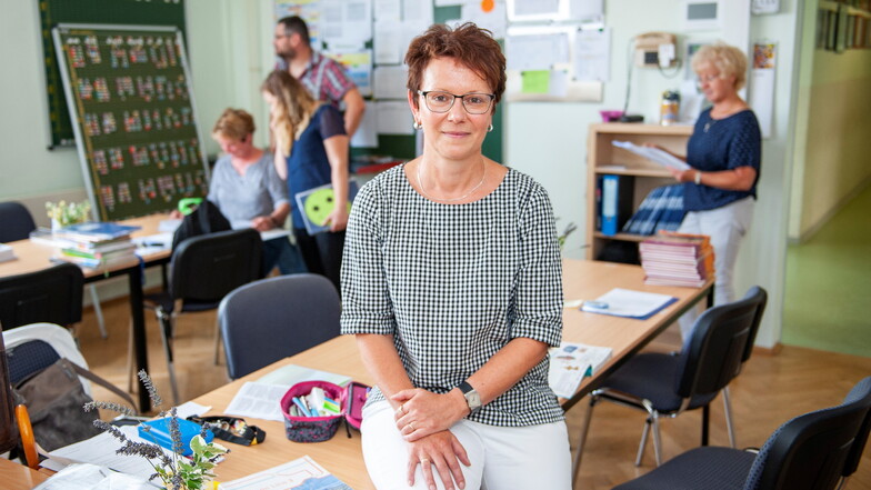 Ines Scholz, die 2019 von der Lehrerin zur Direktorin der Oberschule Schönfeld wurde, ist eines der beiden neuen Vorstandsmitglieder des frisch (wieder-)gegründeten Arbeitskreises Schule Wirtschaft-Meißen.