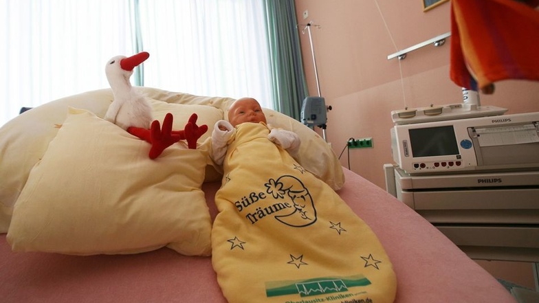 Seit Eröffnung des Krankenhauses an der Kamenzer Straße im Frühjahr 1998 wurden rund 7500 Kinder in Bischofswerda geboren. Der Wirtschaftsförderverein der Stadt kämpft mit vielen anderen dafür, dass Bischofswerda Geburtsort bleibt.