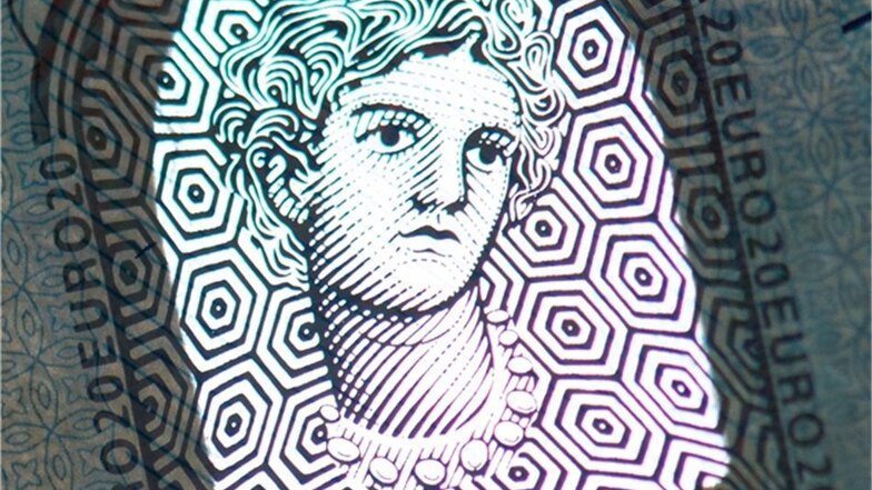 Die Banknote verfügt erstmals über ein transparentes Hologrammfenster mit dem Porträt der mythologischen Europa.