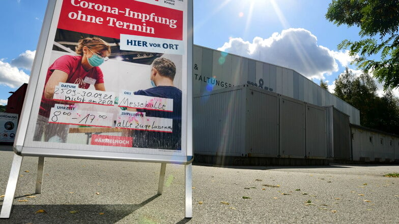 Das kleine Impfzentrum im Löbauer Messepark ist seit einigen Tagen wieder etwas stärker nachgefragt.