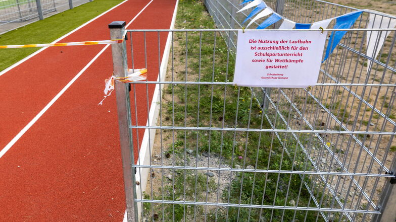 Fast ein Jahr Verspätung: Grundschule Graupa hat eine neue Sportanlage