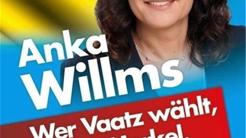 aggressiv & nett "Das Plakat der AfD attackiert „die da oben“, passend zur Strategie der Partei. Die deutsche Flagge im Hintergrund lässt Nationalismus anklingen. Trotzdem soll die Kandidatin Anke Willms mit künstlicher Freundlichkeit punkten."