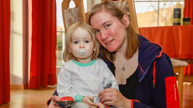 Wie die zweijährige Viktoria gegen den Krebs kämpft
