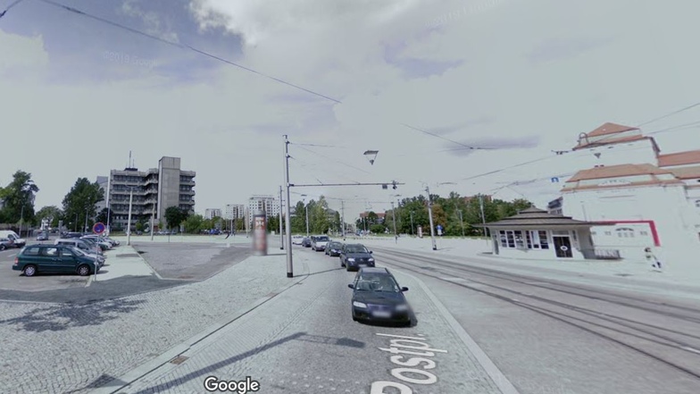 Der Dresdner Postplatz bei Google - eine riesige Brache. Die Aufnahmen im Kartendienst Google Maps sind teilweise 15 Jahre alt.