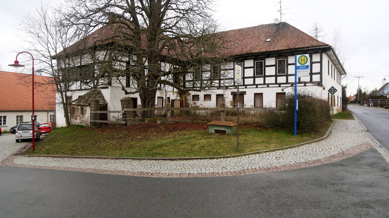 Stauchitz: Abrissbirne für ehemaligen Gasthof