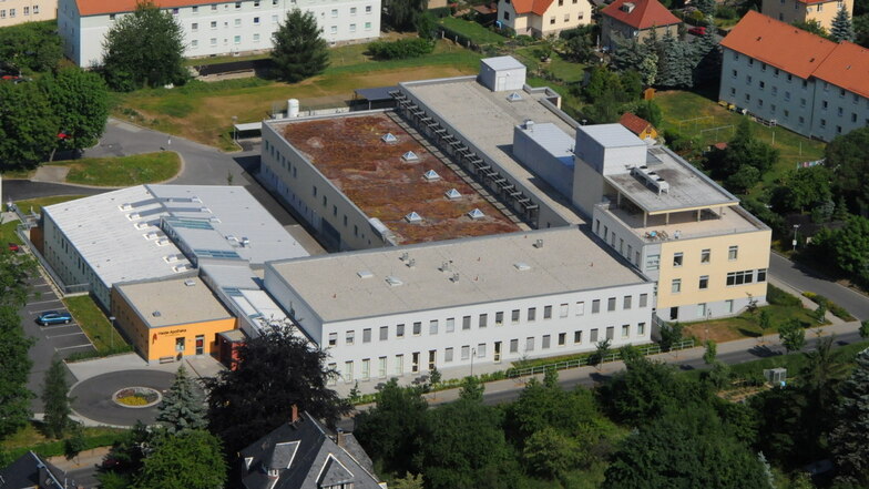 Die Klinik in Dippoldiswalde wurde Ende 2023 geschlossen. Praktiziert wird hier aber weiterhin.