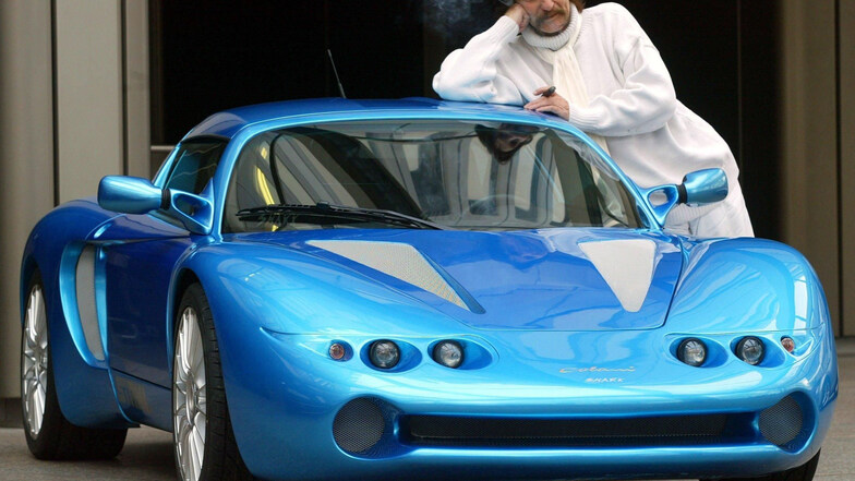 Den "Colani-Speedster" - der auf Basis des Opel Speedster basiert - zeigte der Designer auf der Essen Motor Show 2002. 