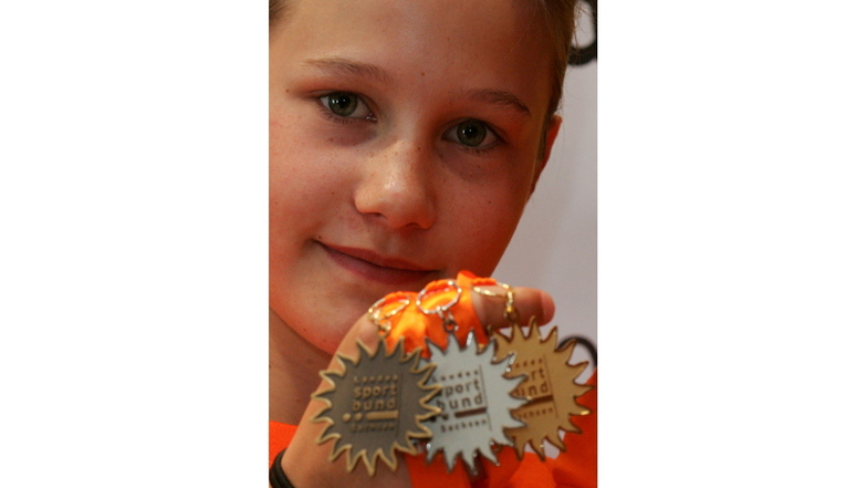 Die Anfänge: Als Elfjährige mit einem Medaillensatz von den Landesjugendspielen.