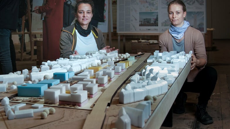 Die beiden Uni-Absolventinnen Patricia Reuß-Thümmler (41) und Laura Telschow (26) haben einen auf urbaner Produktion basierenden neuen Stadtteil mitten in Pieschen entworfen