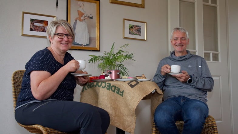 Zu Gast bei sich selbst: Iris und Marcus Schürer leben seit 20 Jahren den Schokoladentraum.