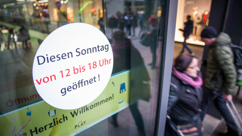 Mindestens vier Mal sollen die Läden in Dresden sonntags öffnen dürfen, fordert die FDP.