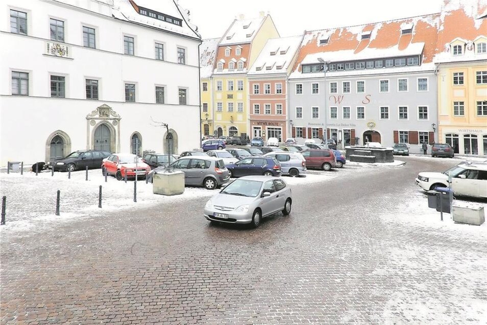 Das Rathaus Will Weniger Autos Auf Dem Marktplatz Sachsische De