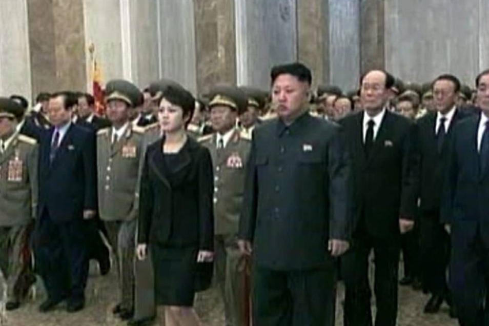 Nordkorea Huldigt Kim Jong Un Sachsische De