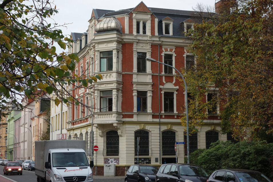 Afd Wettert Gegen Haus Der Demokratie Sachsische De