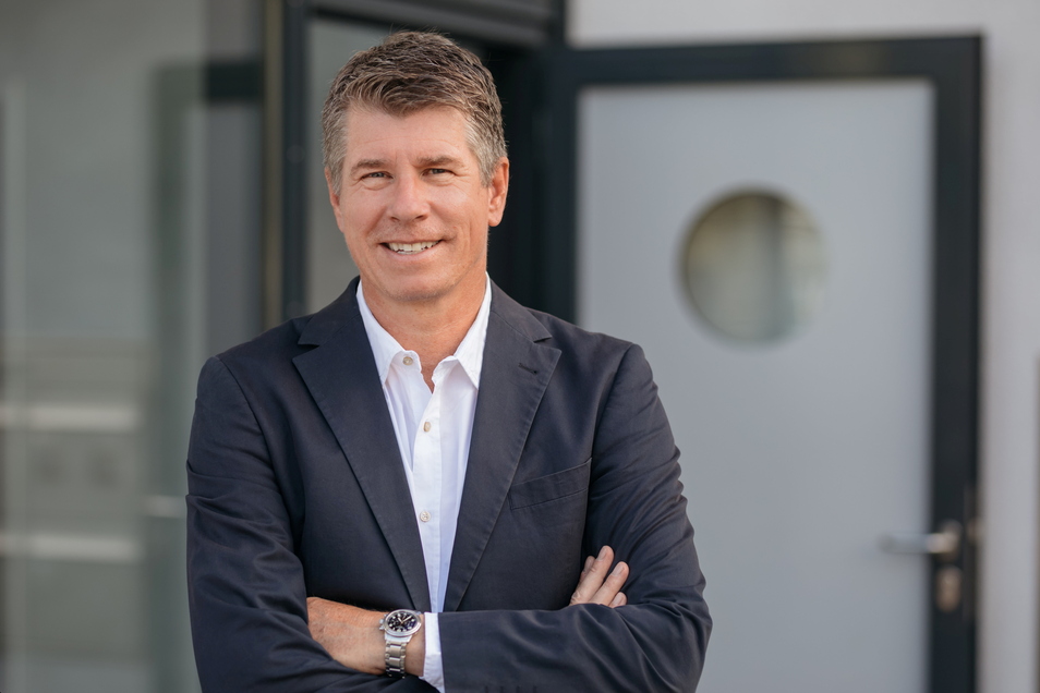 Stephen Bock jest dyrektorem zarządzającym InfoRoad GmbH, która oferuje również usługę smart-tanken.de.