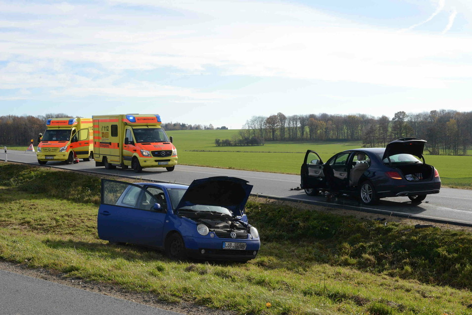 Zwei Schwerverletzte Bei Unfall Auf Der B 6 | Sächsische.de