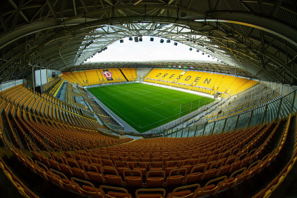 Neuer Streit Um Zuschuss Der Stadt Furs Dynamo Stadion Sachsische De