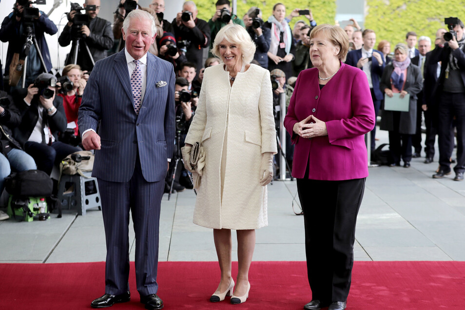 Charles Und Camilla In Berlin Eingetroffen Sachsische De